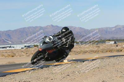 media/Dec-10-2023-SoCal Trackdays (Sun) [[0ce70f5433]]/Turn 9 Inside Set 1 (1115am)/